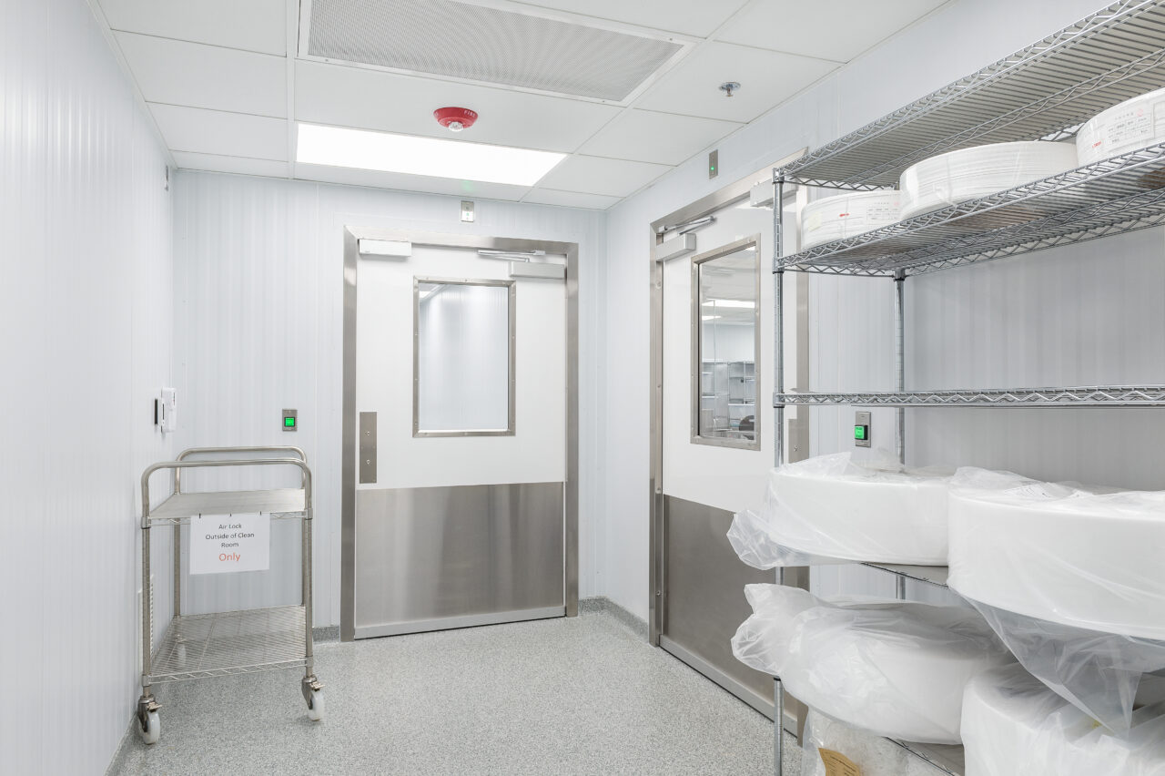CA Clean room 4